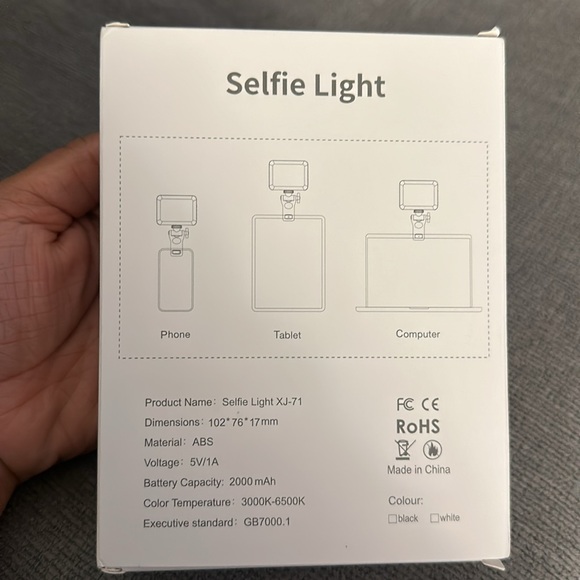 Selfie light attachment - Picture 2 of 2